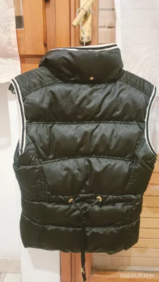 Moncler smanicato taglia M