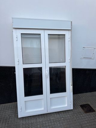 Puerta y ventanas aluminio nuevas