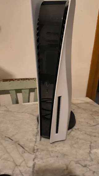 Playstation 5 + 2 Dualsense
