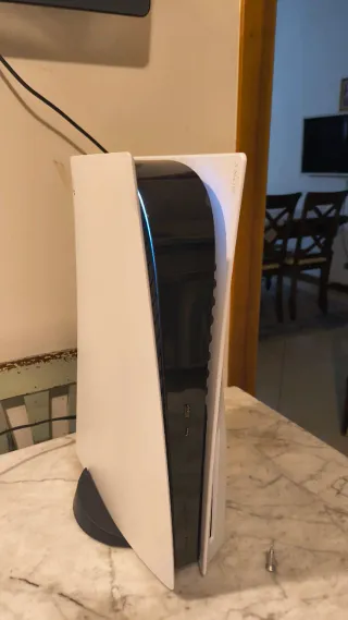 Playstation 5 + 2 Dualsense