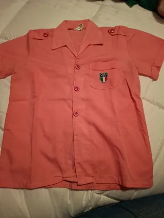 Camisa vintage niña con escudo