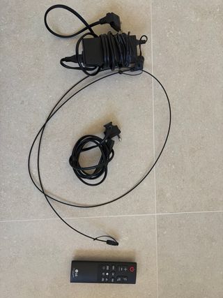 Barra de Sonido LG SK8 con Subwoofer wifi