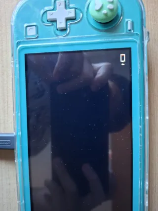 Nintendo Switch Lite Verde con Funda