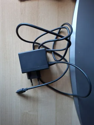 Nintendo Switch Lite Verde con Funda