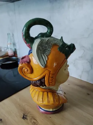 Botijo de cerámica con figura de pato