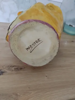 Botijo de cerámica con figura de pato