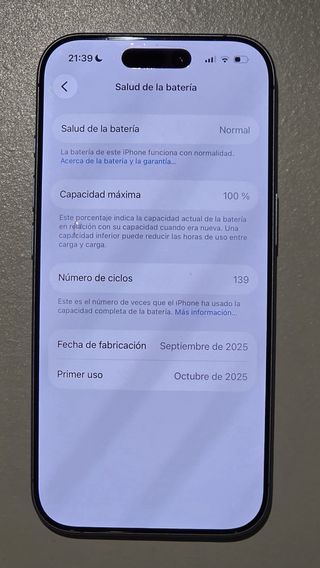 iPhone 17 Blu Marina