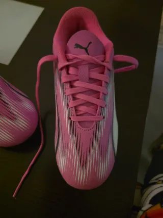 Botas de fútbol Puma niña talla 32