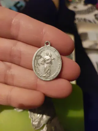 Lotto di 5 antiche medaglie religiose