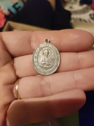 Lotto di 5 antiche medaglie religiose