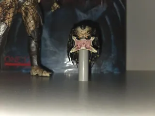 Figura Predator Jungle Hunter Mezco 1987