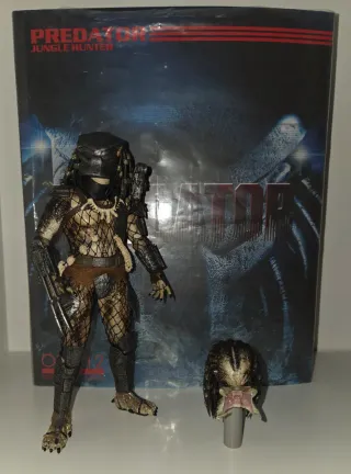 Figura Predator Jungle Hunter Mezco 1987