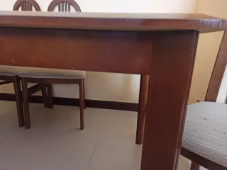 Mesa de comedor de madera extensible