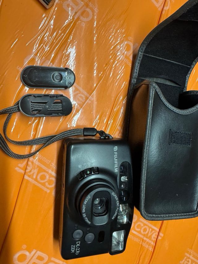 Cámara Fujifilm DL-270 Zoom Negra