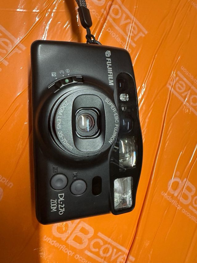 Cámara Fujifilm DL-270 Zoom Negra