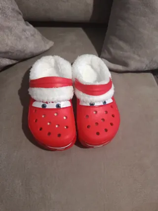 Crocs Rayo McQueen Forro Polar Rojo