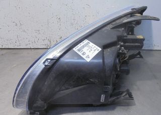 Faro 4m5113099gb ford focus berlina (cap) 4786691