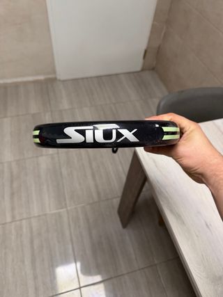 Pala de pádel Siux Trilogy II Control