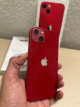 iPhone 13 256GB Red
