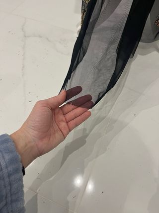 Vestido de fiesta negro y dorado