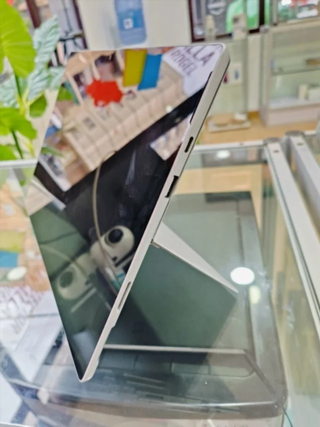 Surface Pro 7 Plata 128GB i5 8GB RAM