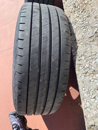 4 Llantas y Neumáticos Volkswagen