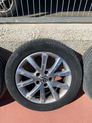 4 Llantas y Neumáticos Volkswagen