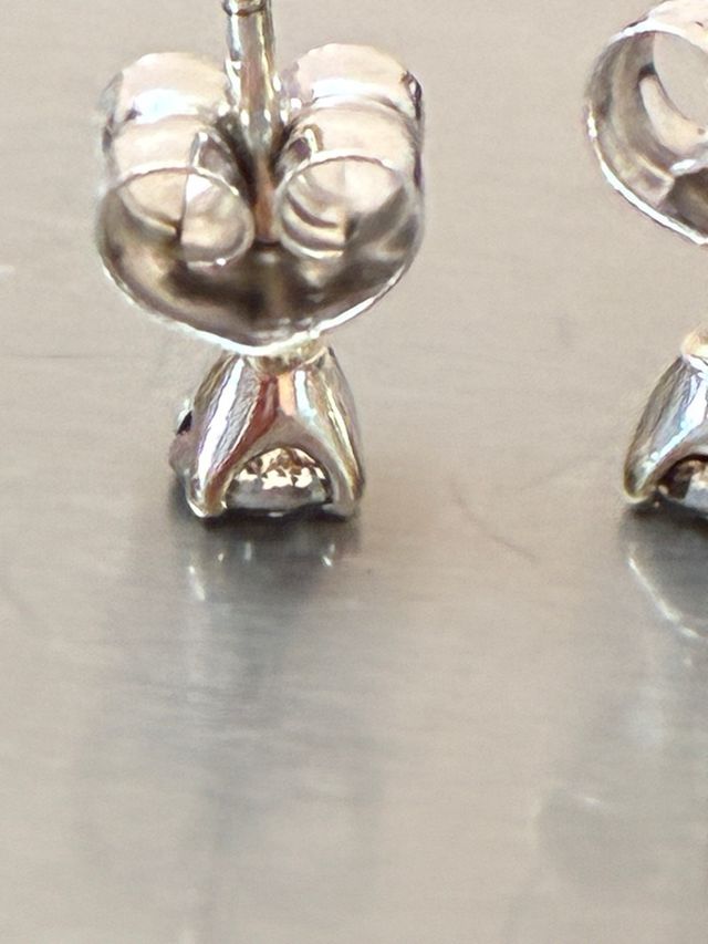 Pendientes Oro 18k Con 0.20 CT Diamantes Naturales