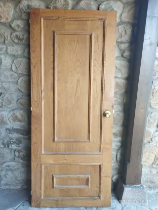 Puertas de castaño macizo interior