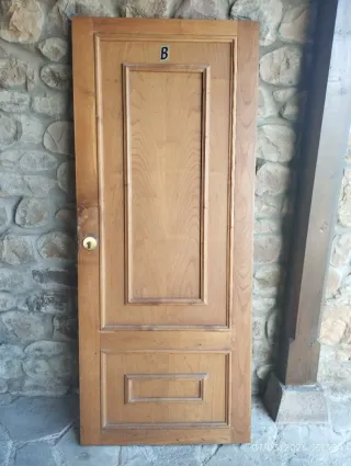 Puertas de castaño macizo interior