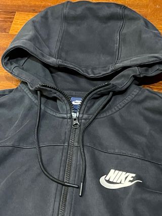 Felpa Nike con cappuccio nera