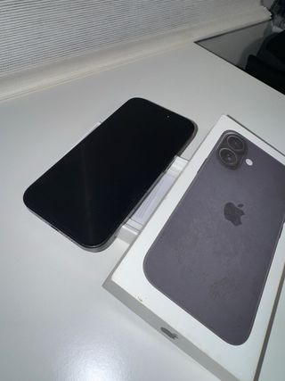 IPHONE 16 en perfecto estado 91%  de batería