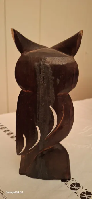 Gufo in legno decorato