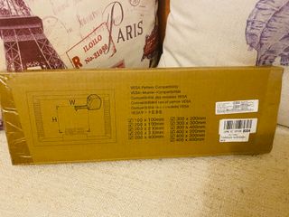 Soporte TV Pared PERLESMITH Inclinable – 26” a 65”