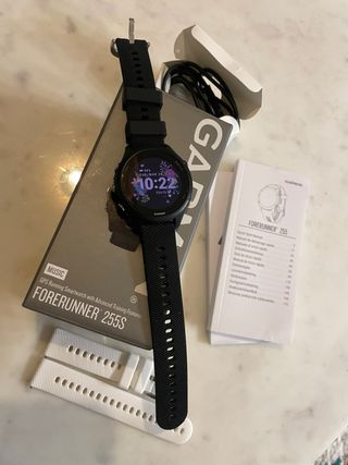 Garmin Forerunner 255s Music Negro/Blanco