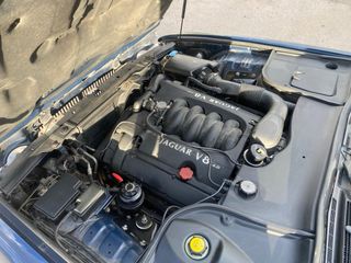 Jaguar XJ 1998 V8