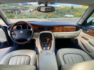 Jaguar XJ 1998 V8