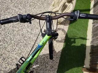 Bicicleta Rockrider niños. (24")