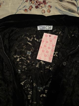 Blusa encaje MIRAIA SRL sin estrenar.