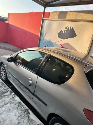 Peugeot 206 2003