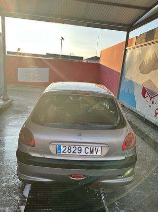 Peugeot 206 2003