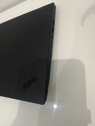 Lenovo ThinkPad con pantalla táctil