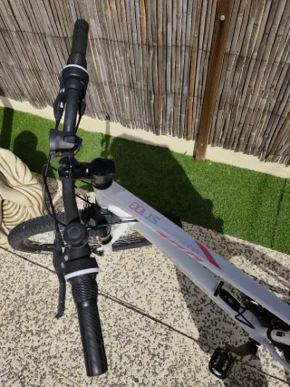 Bicicleta Rockrider de montaña. (27,5")