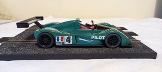 Ferrari 333 SP Scalextric. Pilot