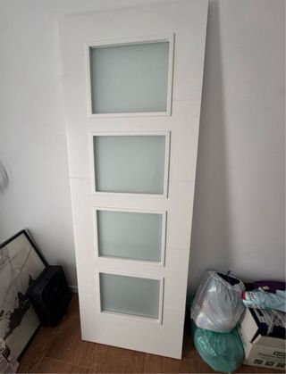 Puerta corredera maciza 4 cristales