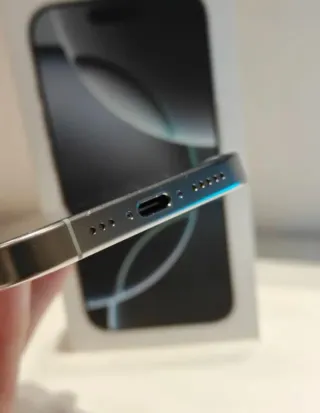 iPhone 16 Pro 256GB Blanco