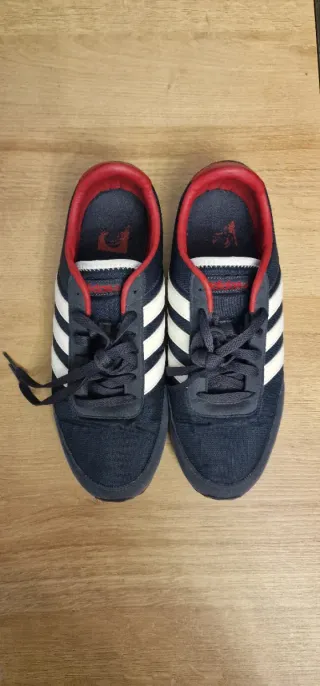 Adidas Neo Talla 41 1/3(25,5 cm)originales