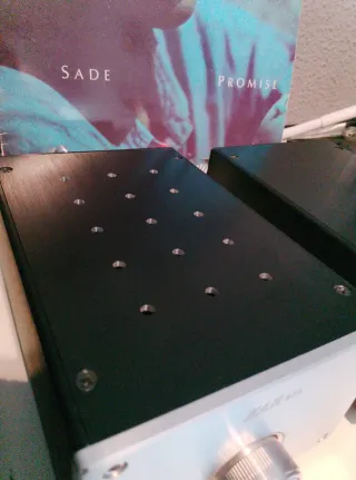 EAR PSU 834 Preamp de Fono