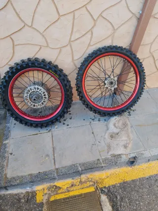 Llantas de moto