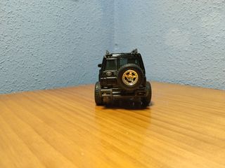 Toyota Land Cruiser LX Serie 70 1/32